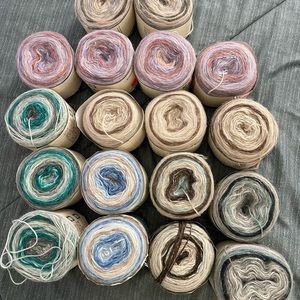 18 Skeins Yarn Bee Dee-lish Boutique Yarn Acrylic Alpaca Assorted Colors